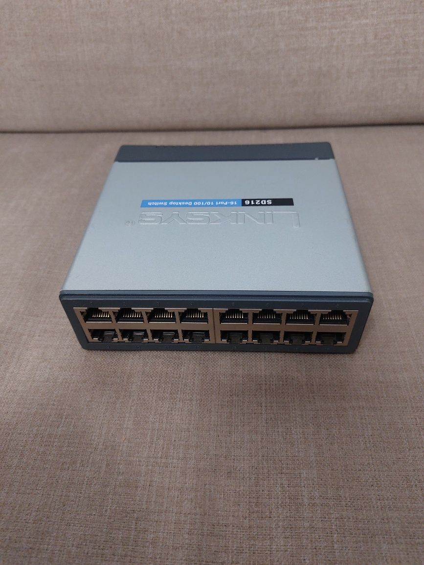8-Port Switch / 16-Port Switch