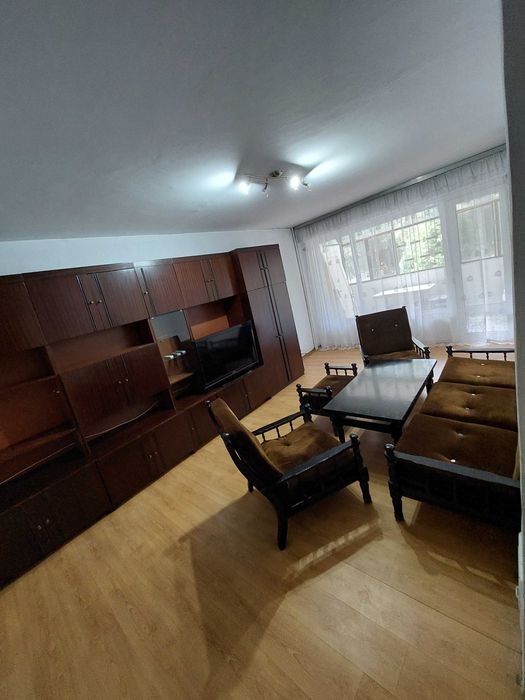 Дава се под наем Двустаен апартамент в Русе, Център - 62 кв.м за 331.5 € - Снимка #6