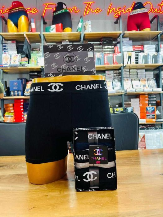 Vind  boxeri Premium modele  2025  ARMANI  DIESEL  BALENCIAGA  CHANEL