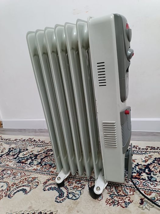 Обогреватель с вентилятором ,  хор состояние