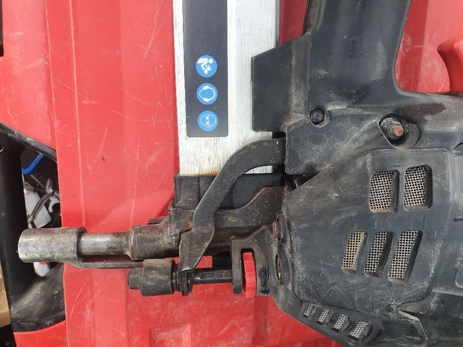 Pistol cuie Wurth Diga cs3