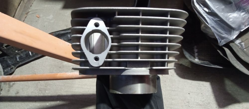 Продам поршневую группу на 250 куб цепной надо расточить под поршень