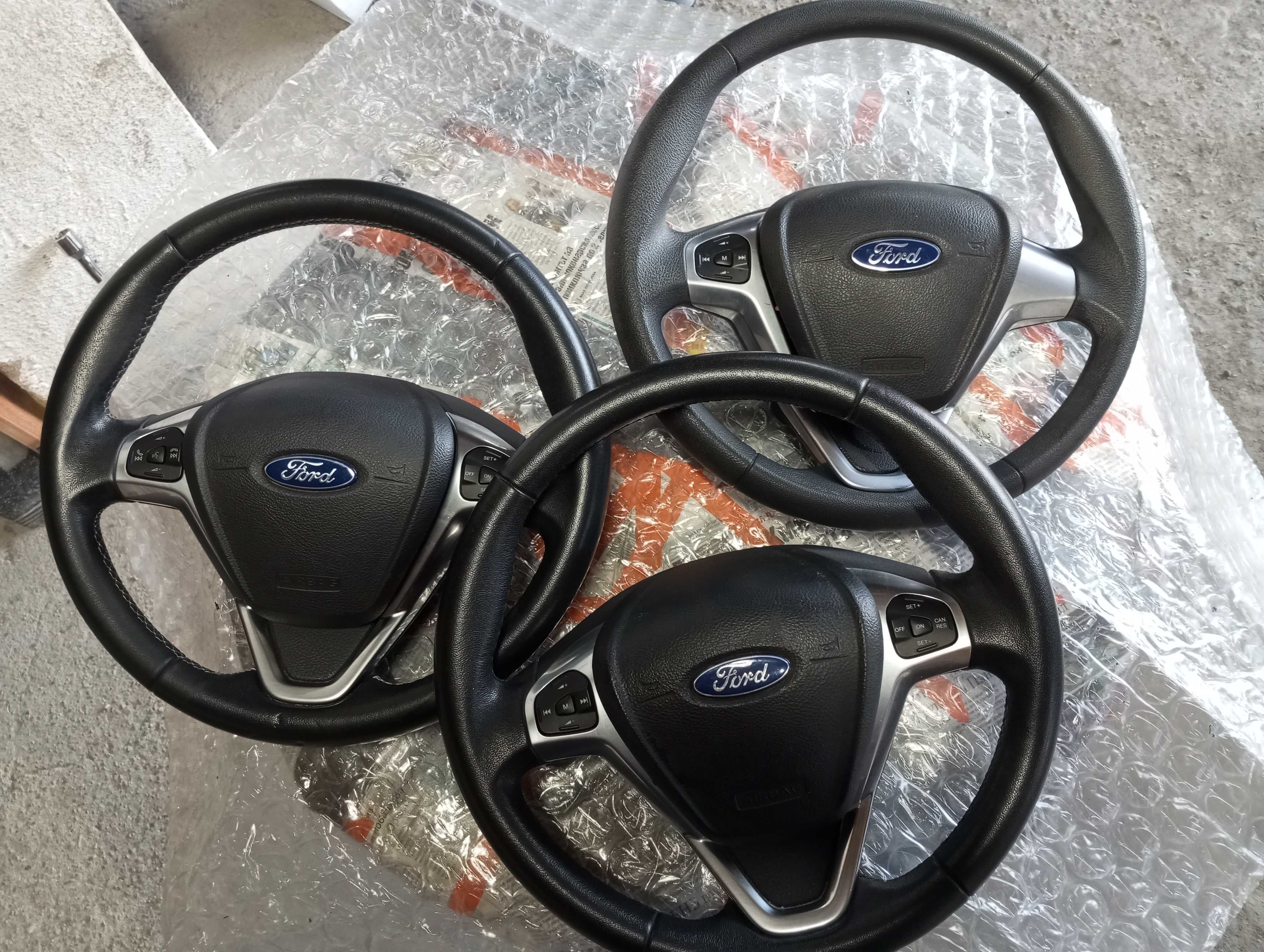 Волан аербег форд фиеста,б-макс airbag ford fiesta , b-max