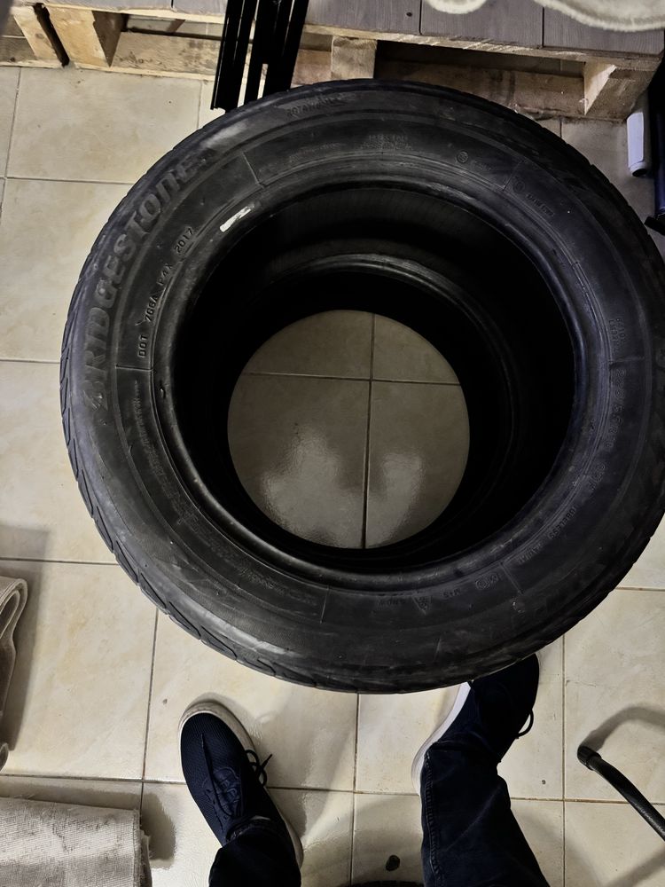 Шины R16 2 штук R 15 4штук.