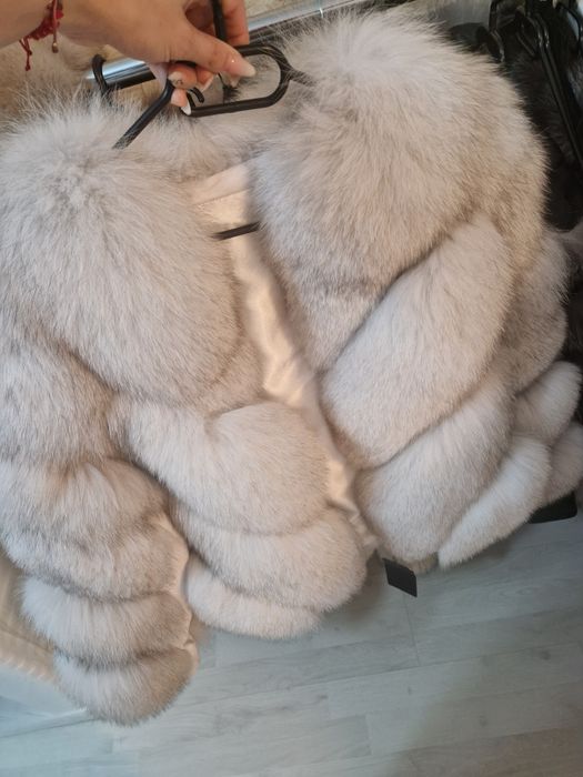 Reduceri de sezon Haina de Blana Naturala  2 în 1