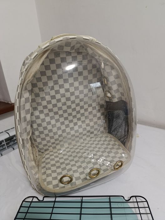 Mushuklar uchun so'mka