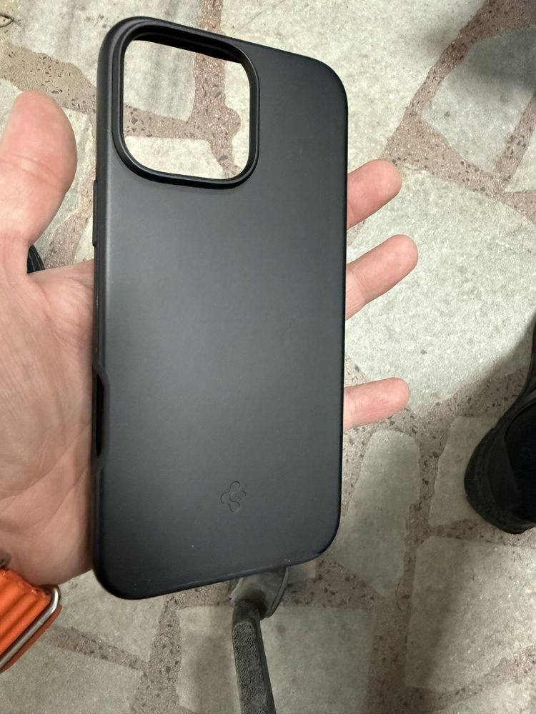 Spigen Thin Fit MagSafe Case