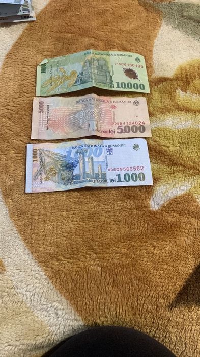 Bancnote din anii 1998 și 2000