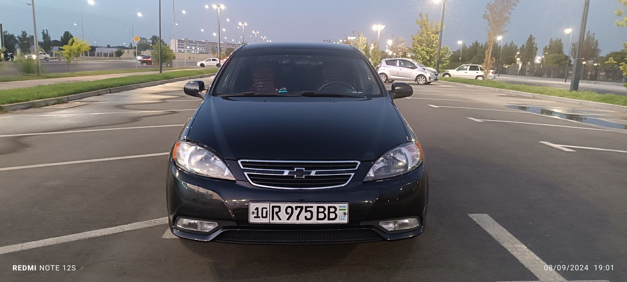 Parkent hududida taxsi xizmati