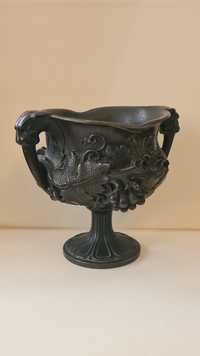 бронзова чаша от   ренесанса 19-ти век.