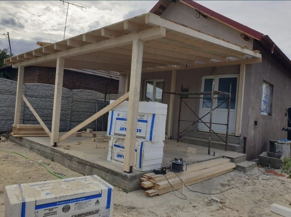 Vand terasă pe structura de lemn