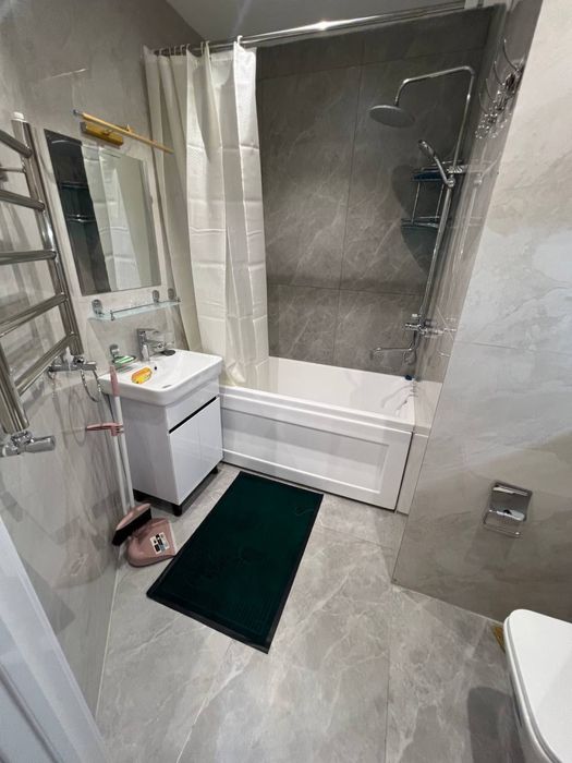 2 в 3 ком/ Ц-2/ жк: Новый Век