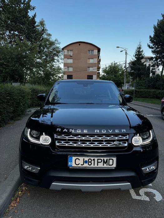 Persoana fizica vand range rover sport.