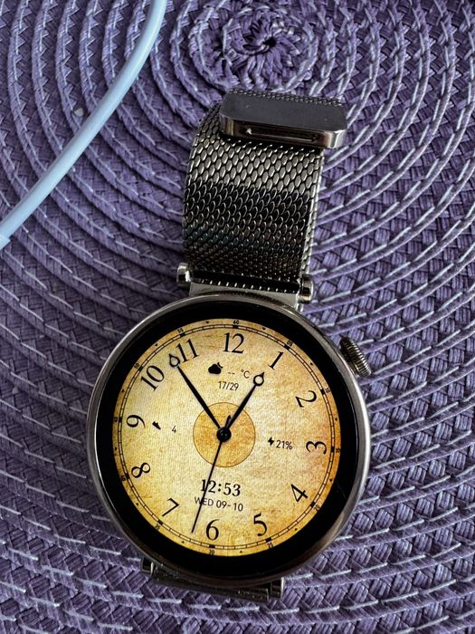 Huawei watch GT 4 Gold Milanese Strap