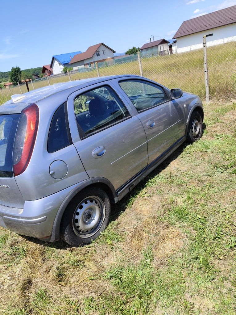 Dezmembre Opel Corsa C 1.3 cdti