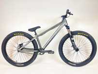 НОВИ цяло колело DRAG C2 ROCKSHOX XC30 dirt jump дърт DJ колело