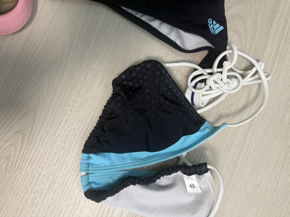 Costum de baie Adidas, nou, cu eticheta