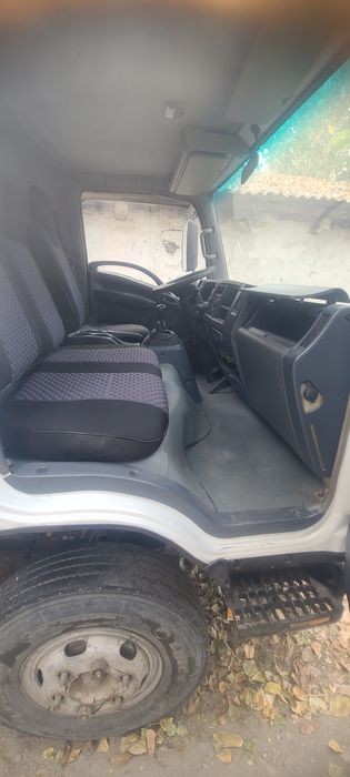 Isuzu yapon yangisi.Uzun rama 2 qavatli.