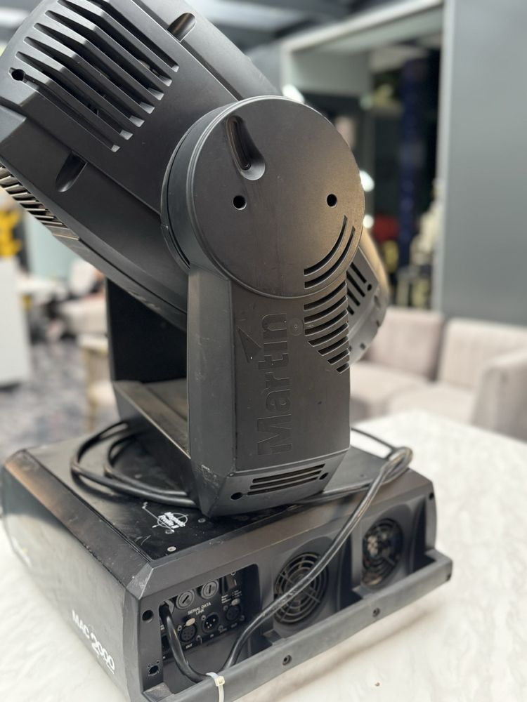 Led - Martin Mac 2000