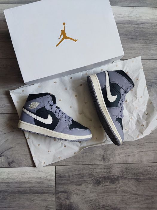 Air Jordan 1 Mid Cement Grey