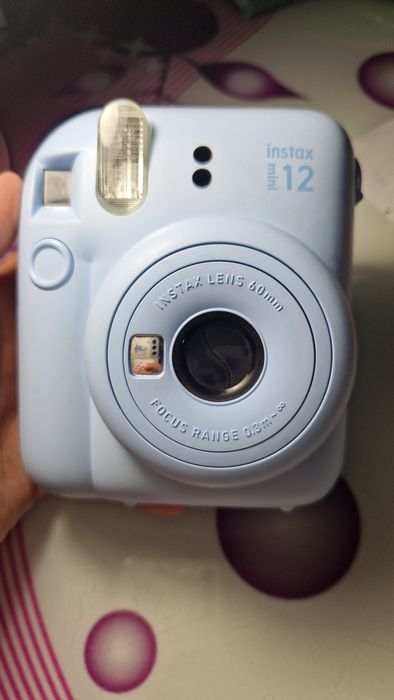Продаю Instax 12 mini