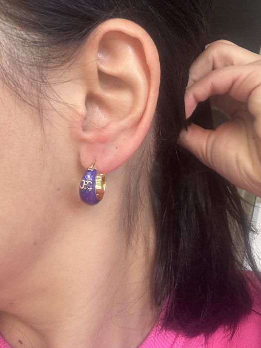 Нови обеци в лилаво и златно