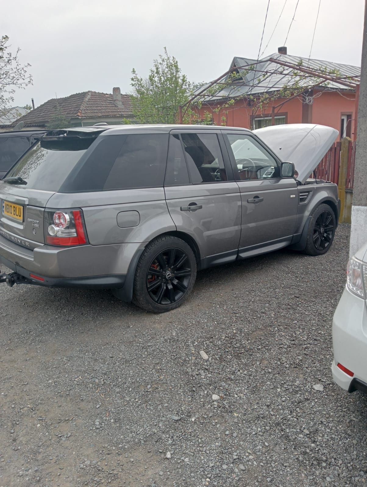 Se dezmembreaza range rover sport 3000 diesel