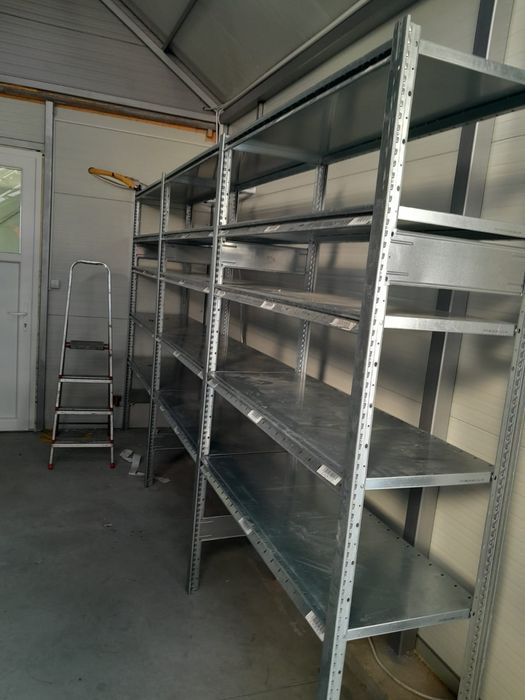 Rafturi metalice zincate