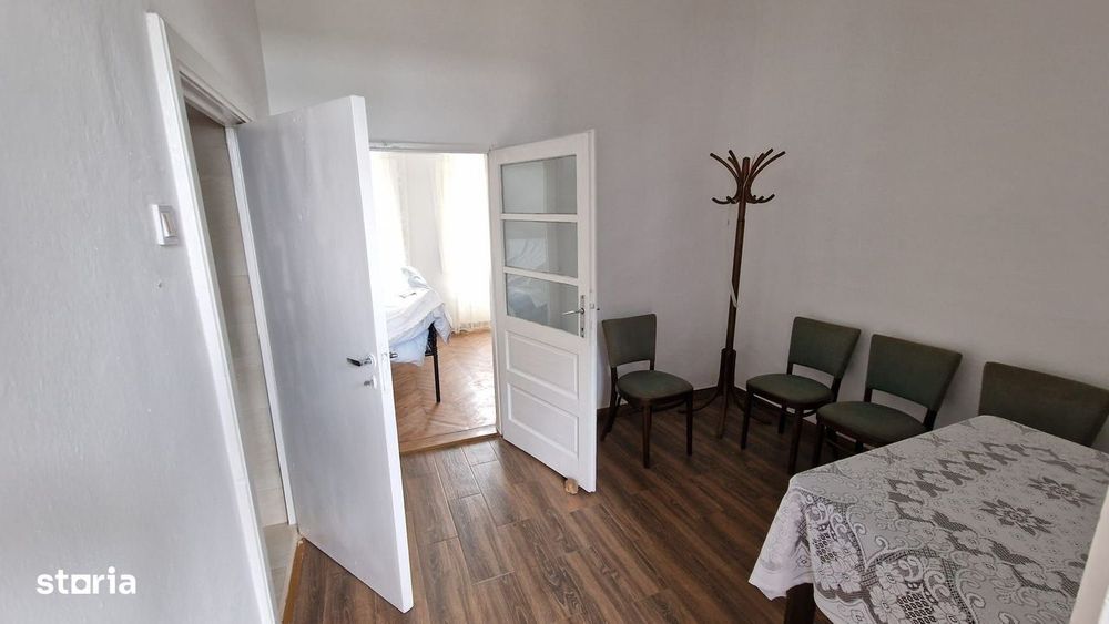 De vânzare – Casă boierească, Sat Giulvăz (jud. Timiș)