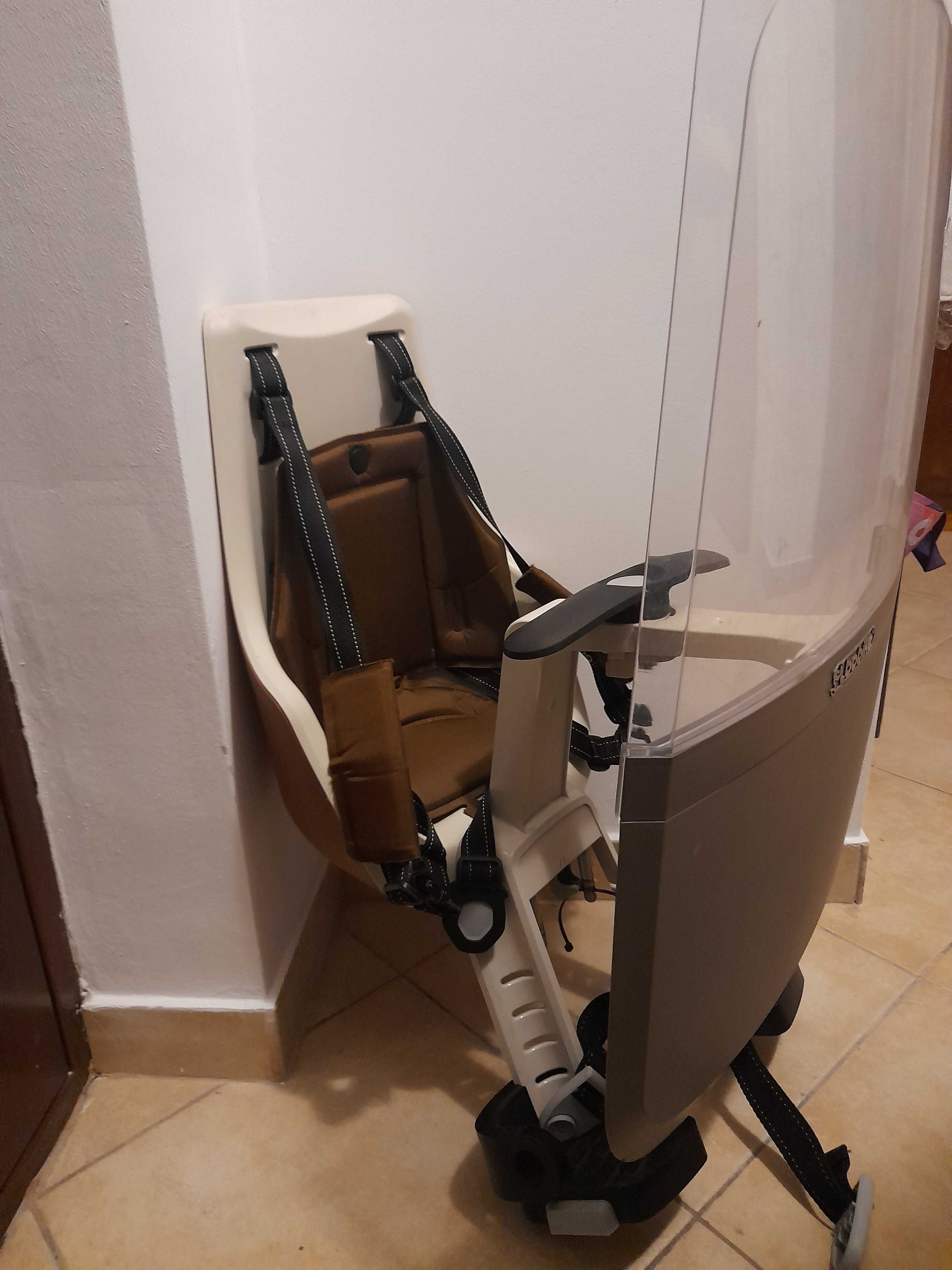 Scaun de bicicletă Bobike Exclusive Mini Plus ghidon in fata paravant