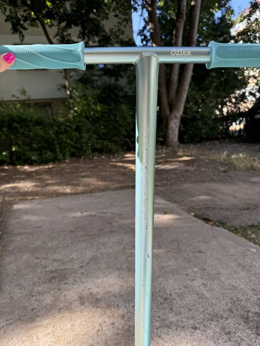 Trotineta (scoot) Aztek Architect