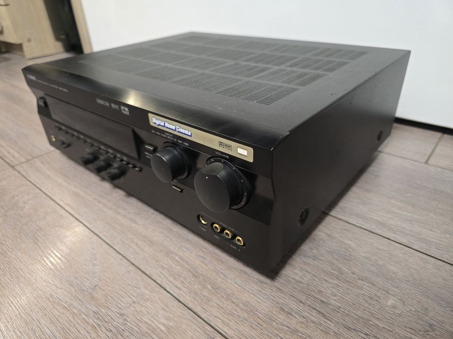 Amplificator Yamaha DSP-A595a – Natural Sound AV Amplifier