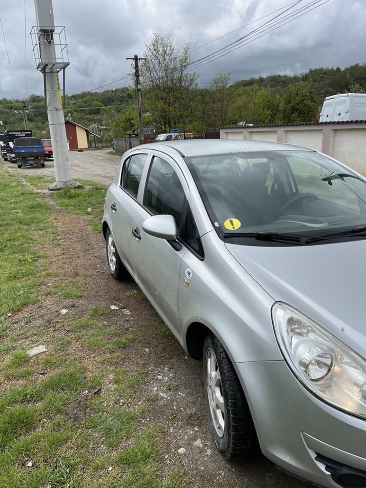 Opel corsa an fabricatie 2008 1.3 diesel