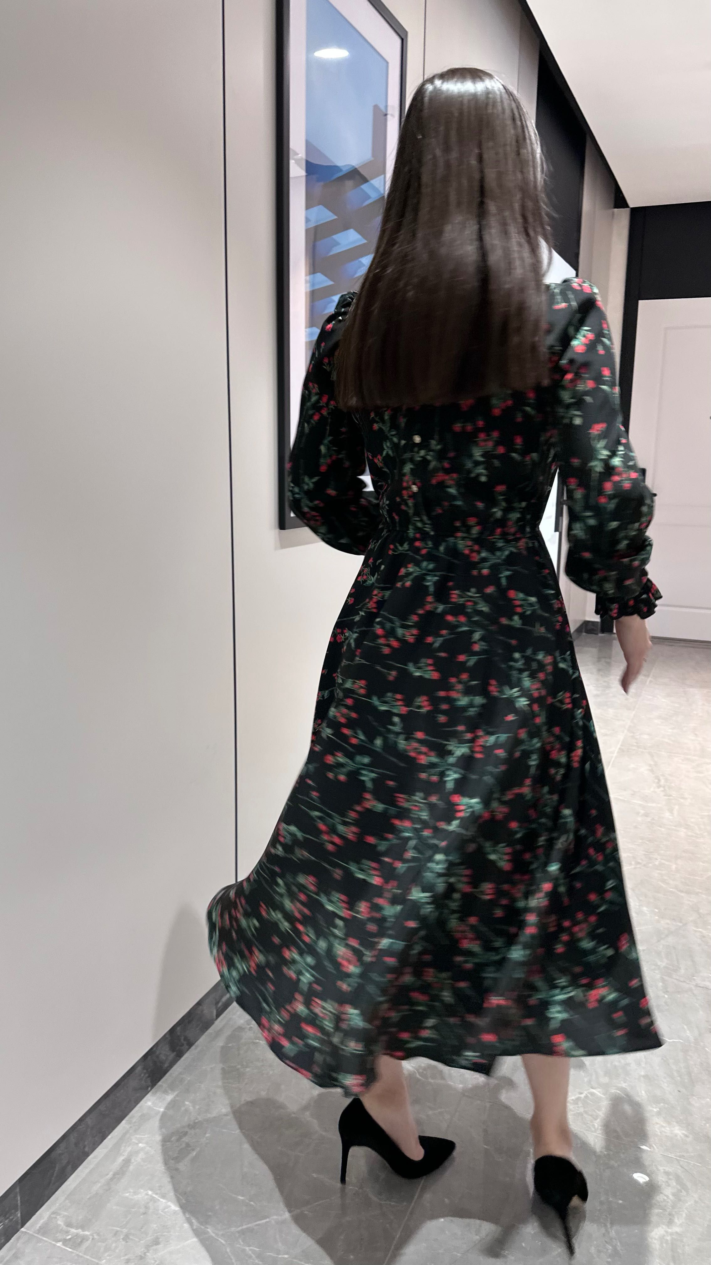Платье Казахстанского бренда Sense X