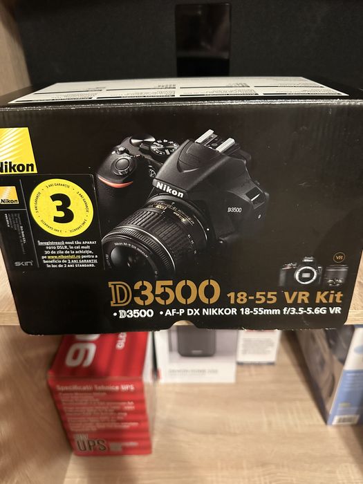 Nikon D-3500 kit cu obiectiv 18-55