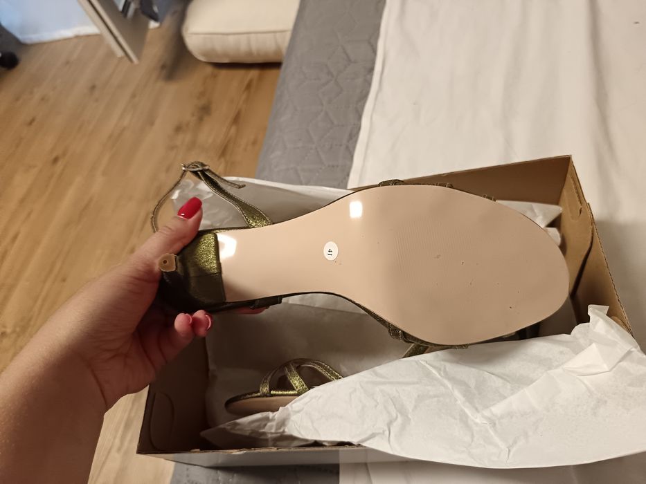 Sandale Coca Zaboloteanu noi mar 41