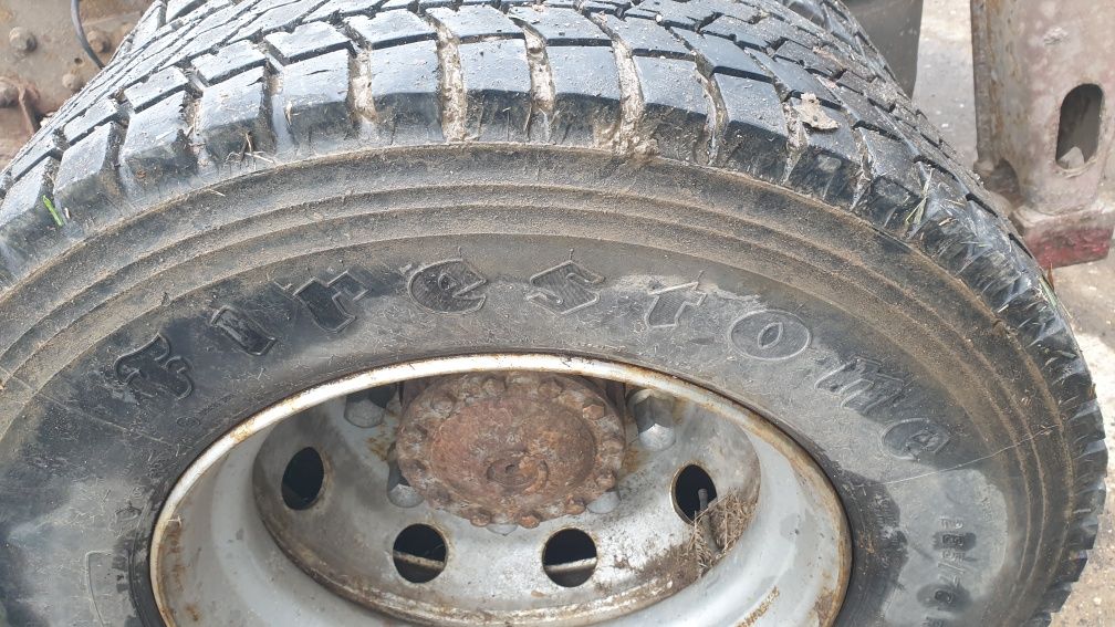 Janta roata cauciuc anvelopa tractiune 285/70 R19.5 Iveco Eurocargo