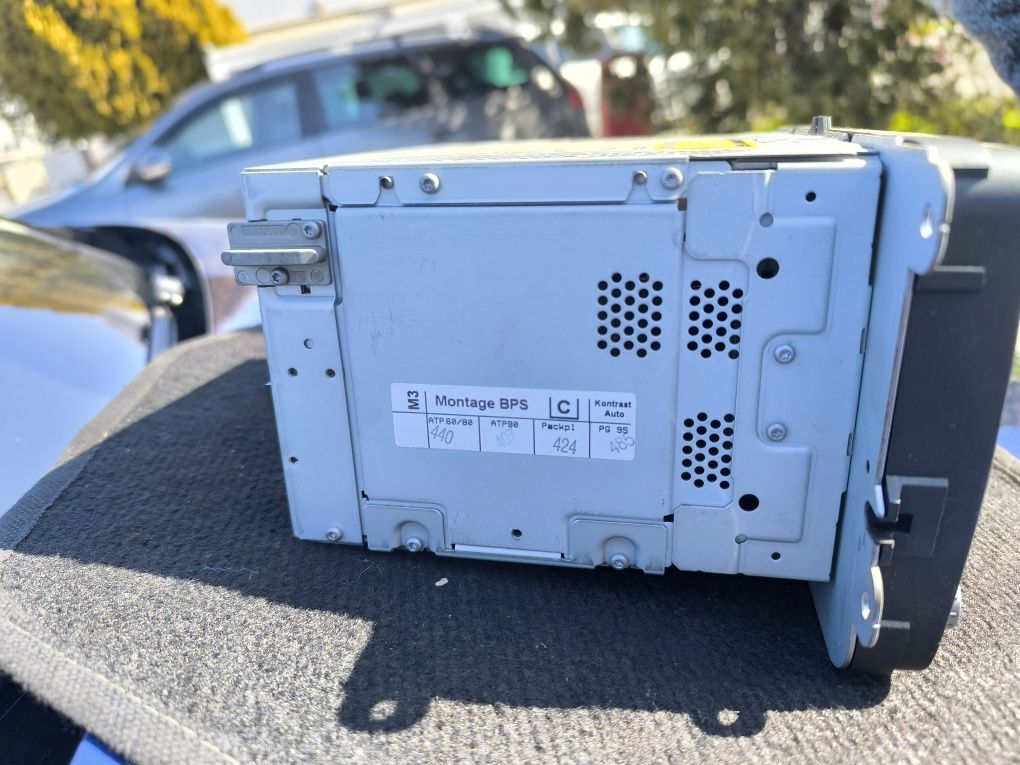 Оригинална мултимедия RNS 300 за Volkswagen