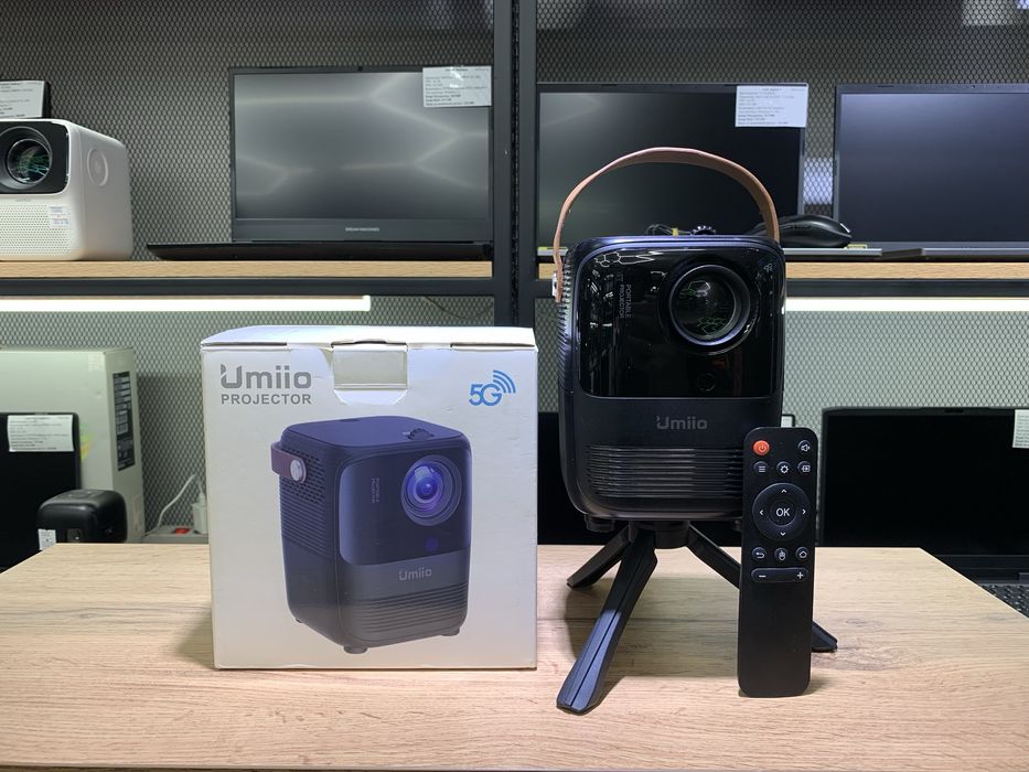 Проектор Umiio A008, черный, 1920х1080, лампа Laser-LED, 10809/A10