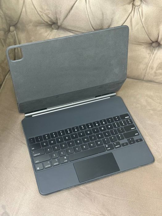Apple Magic keyboard  for Pro 12.9’’