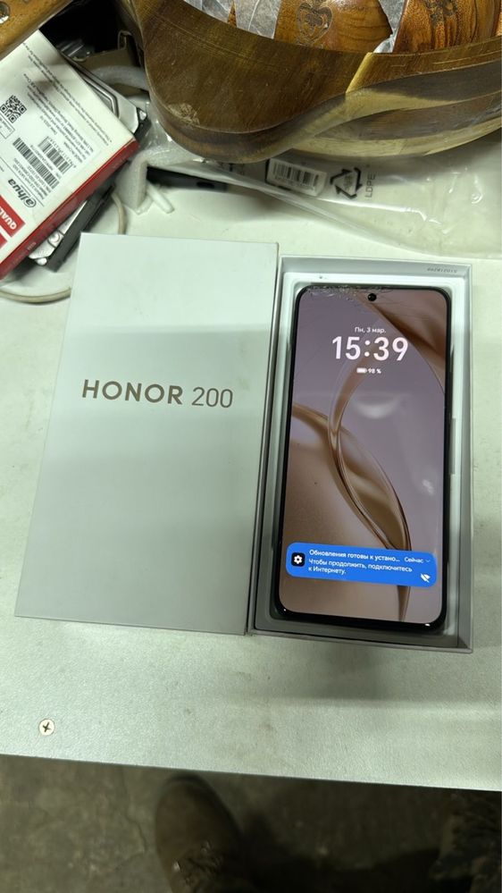 Продам Honor 200,