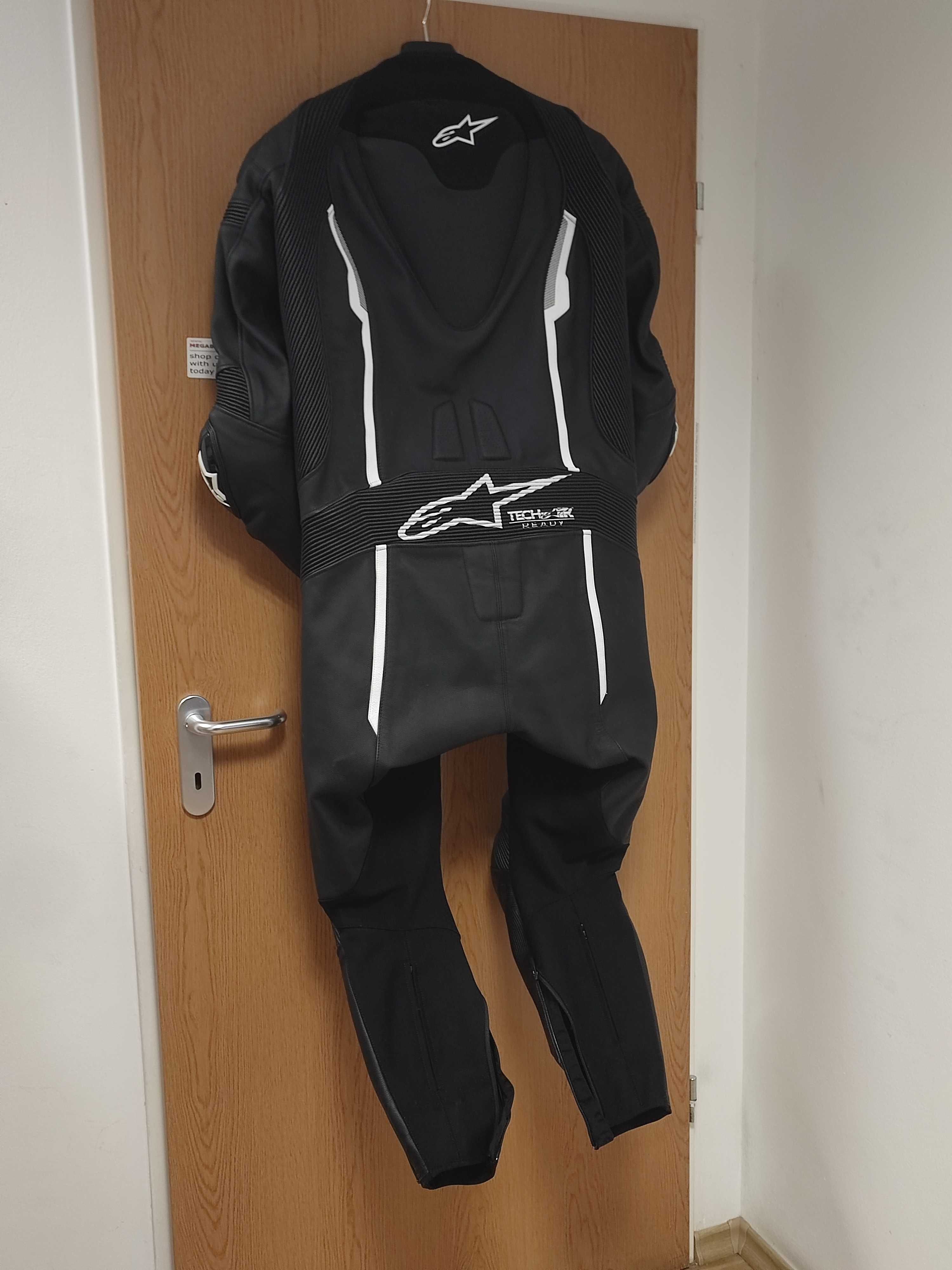 Мото еккип от една част Alpinestars Missile V2 One Piece Leather Suit