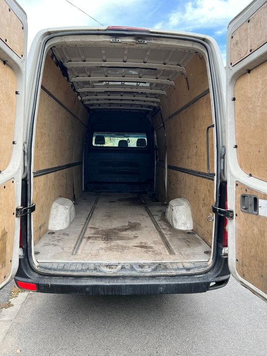 Duba. Inchiriere/transport/mutari  dube xxl vw crafter