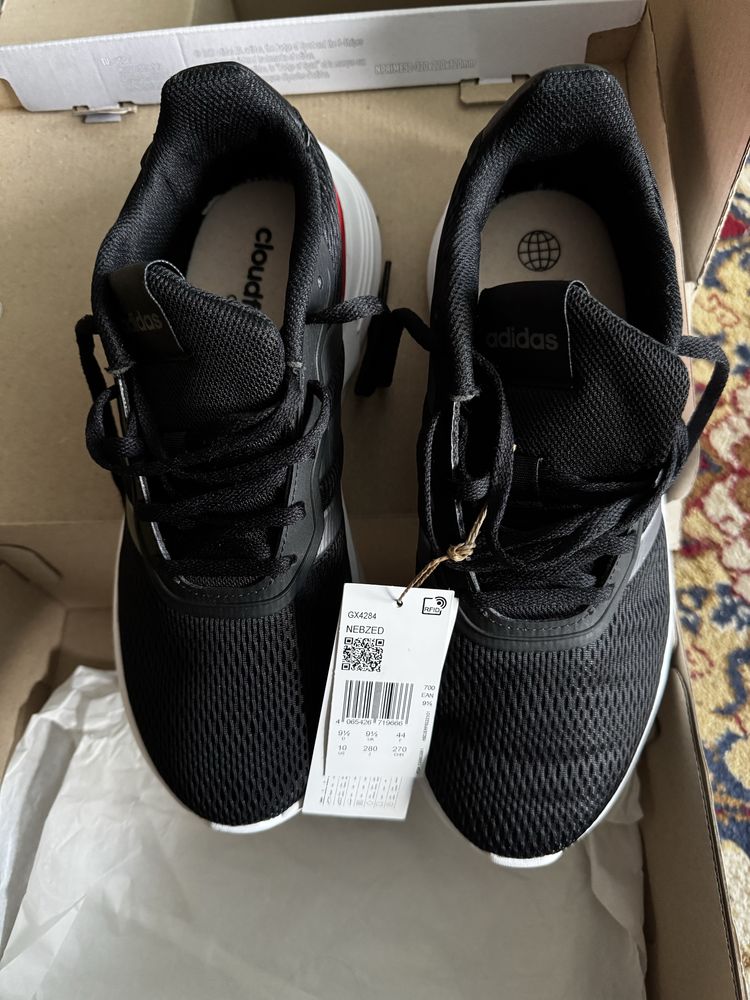 Маратонки Adidas