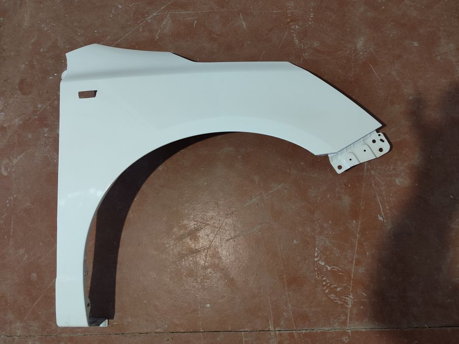 Кобальт крыло б/у