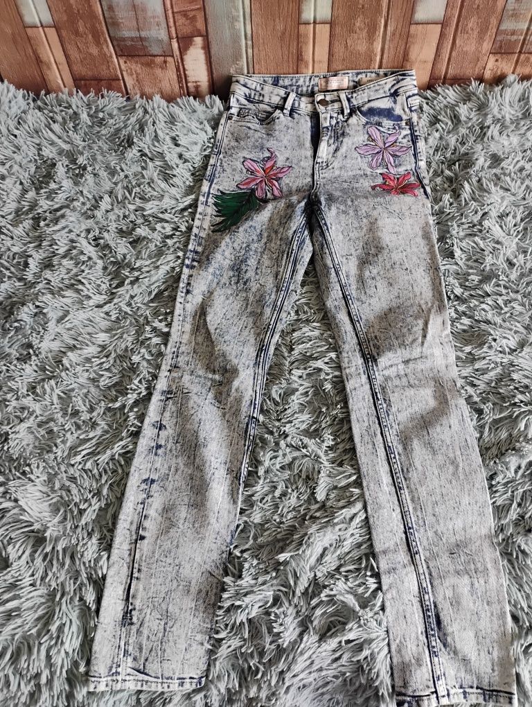 Guess оригинални дънки