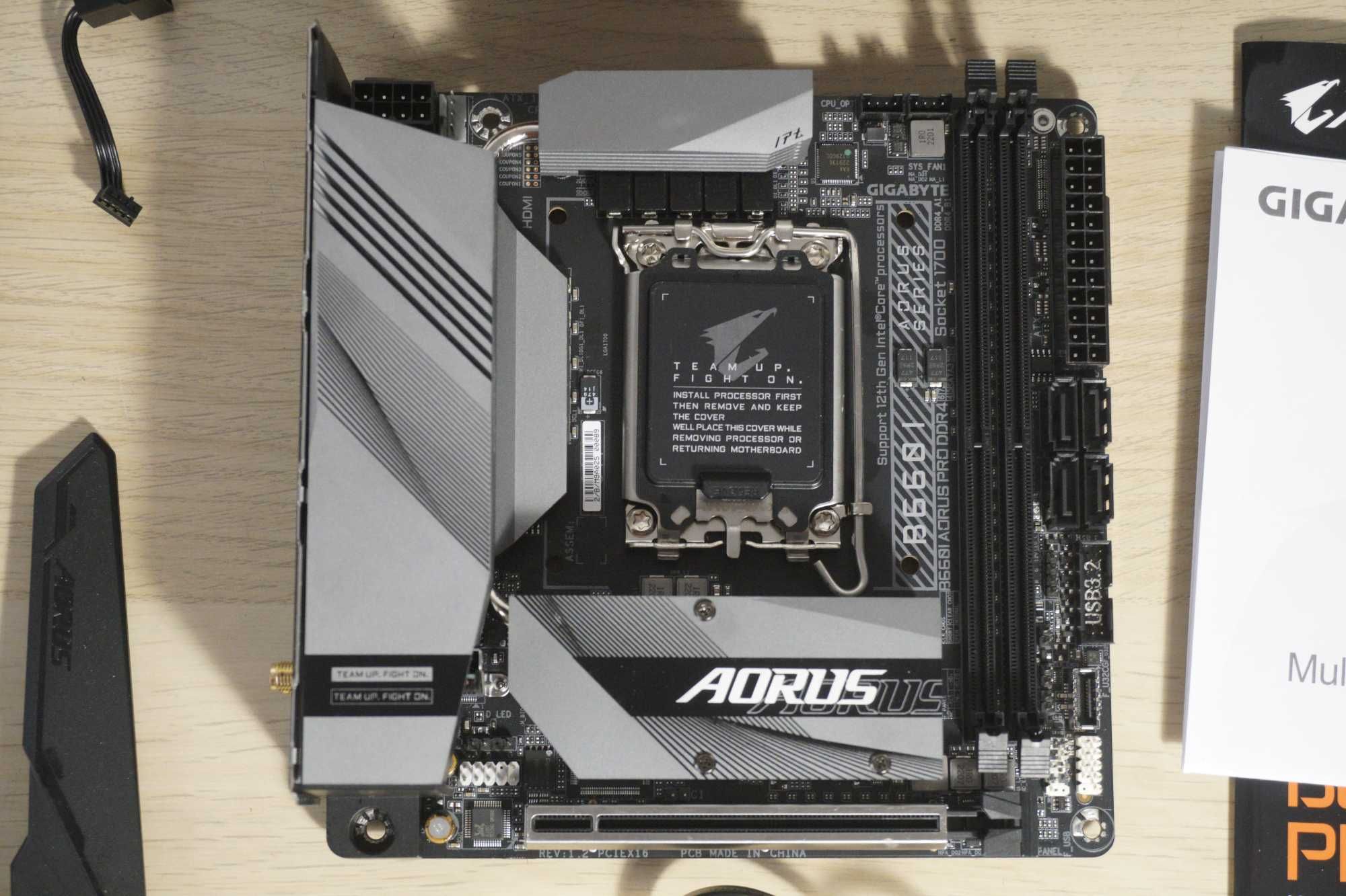 mini ITX Дъно дънна платка Aorus B660i Pro Wi-Fi /DDR4 /1700 (вкл ДДС)