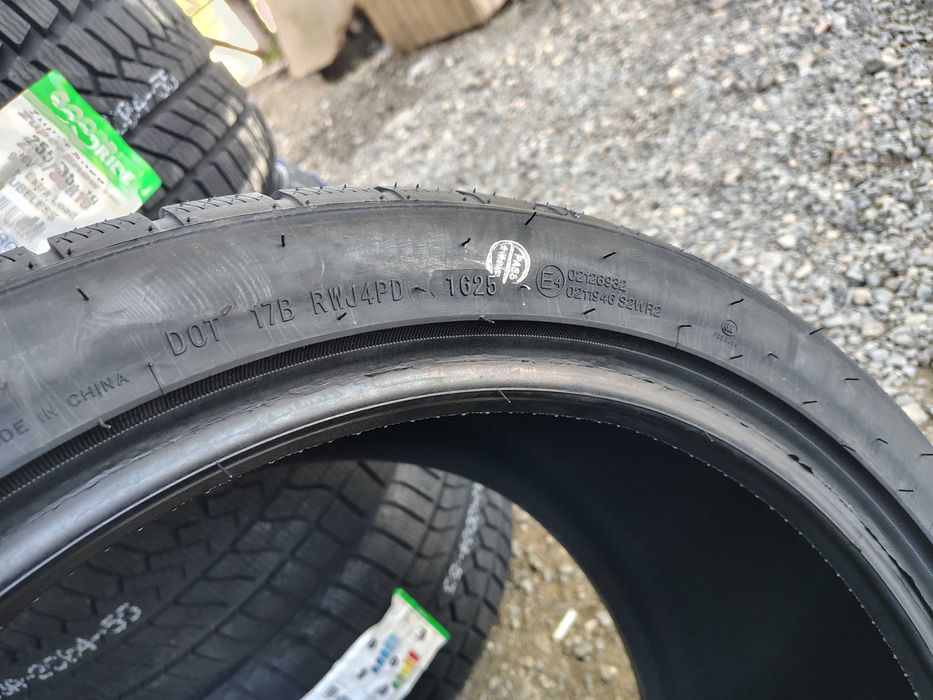 4бр.НОВИ зимни гуми SONIX 275 35 19 DOT25 цена за брой