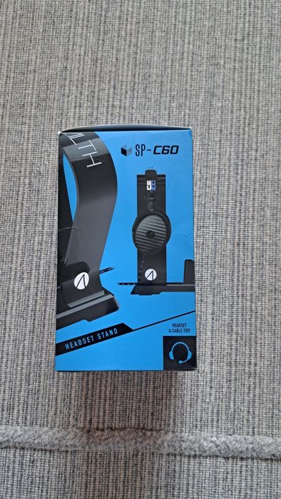 Stație încărcare PS4 Stealth SP-C60 cu suport căști