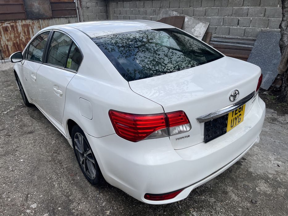 НА ЧАСТИ Toyota Avensis T27 Facelift 2013г. 2.0D-4D 124к.с